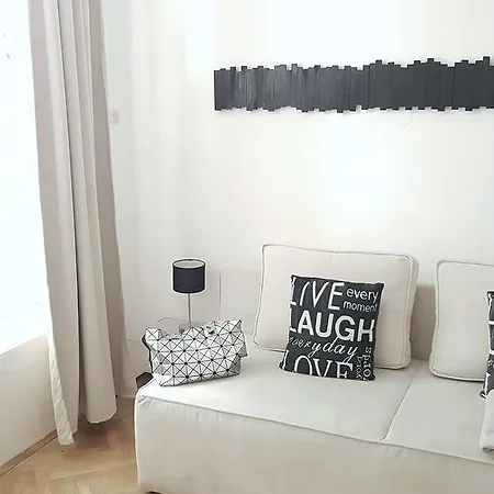 Apartman Pod Gradom